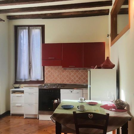 Monolocale In Centro A Verona Apartment Exterior foto
