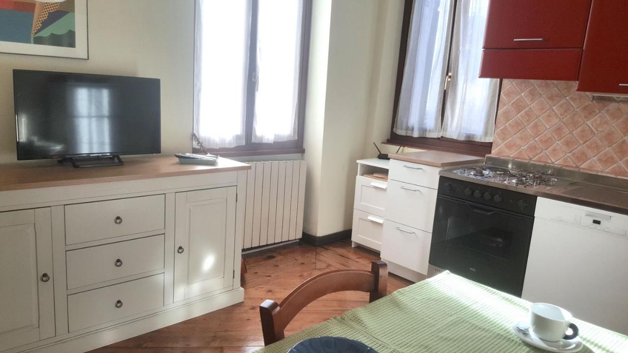 Monolocale In Centro A Verona Apartment Exterior foto